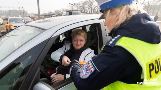 Przejazdy kolejowe, nawet te posiadające zapory to jedne z najbardziej niebezpiecznych miejsc na polskich drogach.