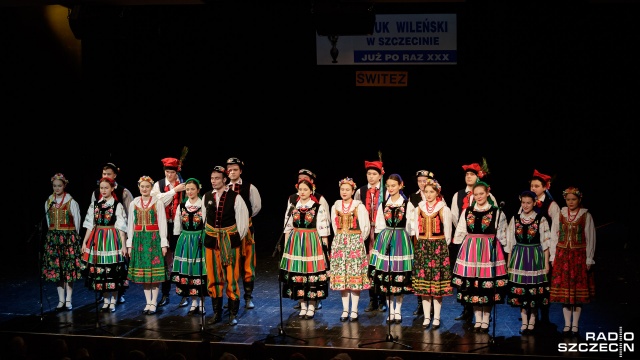 Tradycyjne Kaziuki po raz 30. w Szczecinie. Koncert polskiego Zespołu Ludowego Pieśni i Tańca Wilenka odbył się w Teatrze Polskim, w ramach Tygodnia Kresowego.