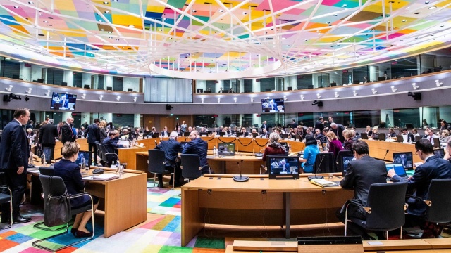 Rozmawiają na temat nowelizacji rozporządzenia o Europejskiej Straży Granicznej i Wspólnego Europejskiego Systemu Azylowego. Trwa spotkanie Rady ds. Wymiaru Sprawiedliwości i Spraw Wewnętrznych Unii Europejskiej w Brukseli. Stronę polską reprezentuje minister spraw wewnętrznych i administracji Joachim Brudziński.
