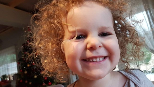 W całym kraju trwają poszukiwania 3-letniej dziewczynki i jej 25-letniej mamy. Zostały porwane przez nieznanych sprawców w Białymstoku.