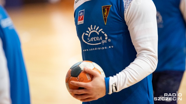 Trudne zadanie czeka w sobotę piłkarzy ręcznych Sandry SPA Pogoni w rozgrywkach o mistrzostwo Polski. Szczecinianie zmierzą się z szóstym w tabeli MMTS-em Kwidzyn w 21. kolejce spotkań.