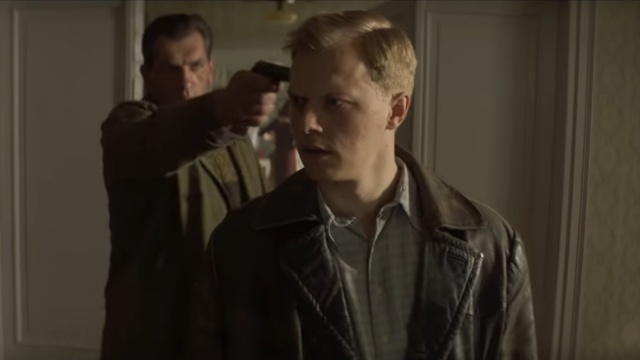 W poniedziałek wieczorem w Teatrze Wielkim w Warszawie odbędzie się uroczysta premiera najnowszego filmu Władysława Pasikowskiego pod tytułem Kurier. Jest to sensacyjna historia szpiegowska, inspirowana sekretną misją Jana Nowaka-Jeziorańskiego, słynnego kuriera z Warszawy.