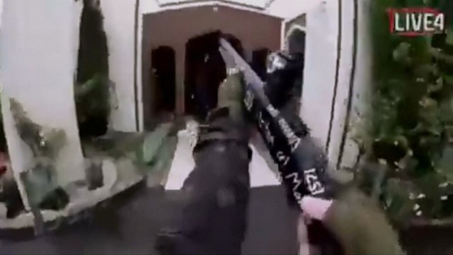Co najmniej 49 osób zostało zabitych a 48 rannych w wyniku ataku na dwa meczety, do którego doszło w Christchurch w Nowej Zelandii. Władze określiły go jako atak terrorystyczny. W całym kraju wprowadzony został najwyższy stopień zagrożenia.