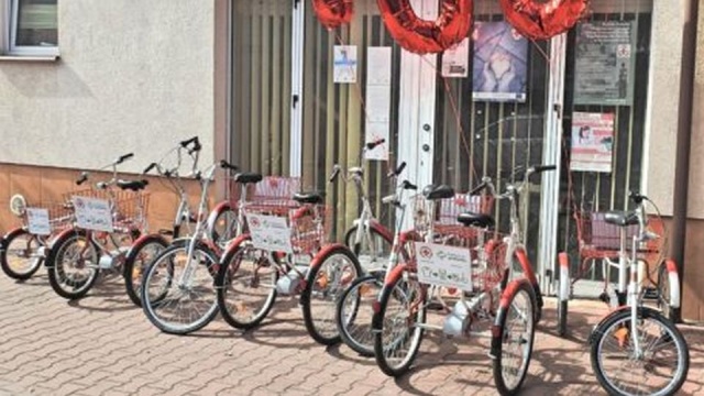 Od piątku ruszyła bezpłatna wypożyczalnia 3-kołowych rowerów rehabilitacyjnych, przeznaczonych dla osób niepełnosprawnych.