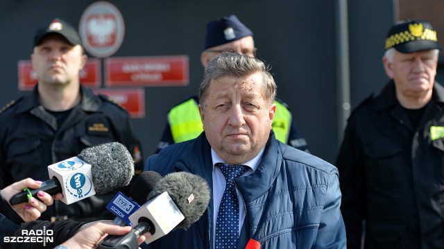 Ta sytuacja była groźniejsza niż poprzednie - powiedział, po wywiezieniu niewybuchu z czasów II wojny światowej, Władysław Diakun, burmistrz Polic.