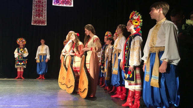 Po raz 16. w Goleniowskim Domu Kultury odbyło się coroczne Spotkanie z Kulturą Ukraińską. Na zaproszenie tamtejszego Koła Związku Ukraińców w Polsce m.in. śpiewała i zagrała na bandurze pochodząca spod Drohobycza Zoriana Grzybowska.