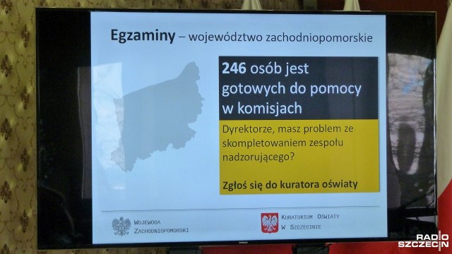 Wszystkie komisje potrzebne do przeprowadzenia egzaminów gimnazjalnych drugiego dnia są już w pełnej obsadzie.