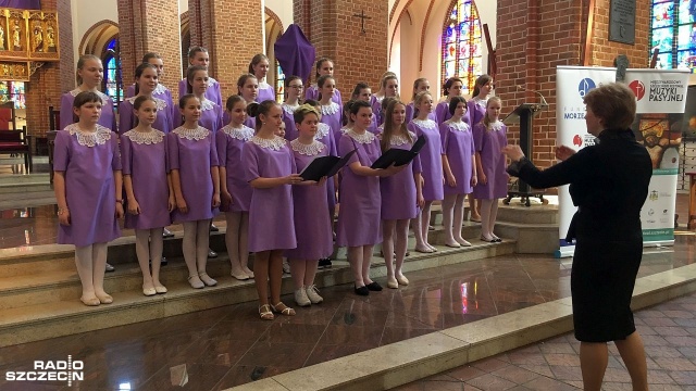 W kościele Miłosierdzia Bożego w Szczecinie trwają przesłuchania chórów i zespołów śpiewaczych w ramach 6. Międzynarodowego Festiwalu Muzyki Pasyjnej.