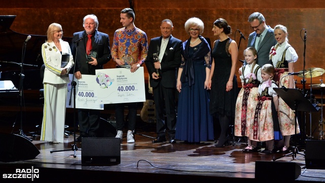 Michał Janicki i zespół Tulia zostali laureatami Nagrody Artystycznej Prezydenta Miasta Szczecin za 2018 rok.