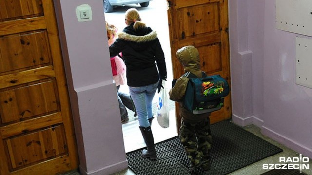 Alienacja rodzicielska to poważny problem i wciąż mało znany - ocenili goście audycji Radio Szczecin na Wieczór.