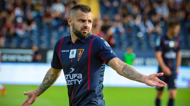 Łukasz Załuska, Bułgar Spas Delev i David Niepsuj nie będą piłkarzami Pogoni Szczecin w nowym sezonie rozgrywek o mistrzostwo Polski. Klub nie przedłuży z zawodnikami kontraktów, kończących się po tym sezonie.