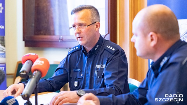 Przez pięć dni na zachodniopomorskich drogach bezpieczeństwa będzie pilnować ponad 1100 policjantów, a do tego m.in. funkcjonariusze Straży Granicznej i Inspekcji Transportu Drogowego.