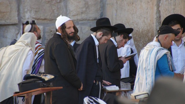 Eksperci RSnW o ewentualnych roszczeniach organizacji żydowskich wobec Polski