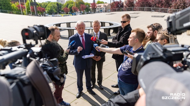 Bogusław Liberadzki składa kolejne deklaracje i przekonuje, że ma więcej atutów niż kandydat nr 2 na liście Koalicji Europejskiej, czyli Bartosz Arłukowicz.