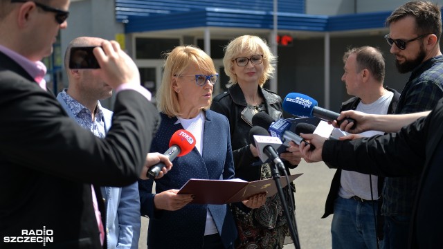 Stocznia miała wesprzeć klub tylko i wyłącznie kwotą 100 tysięcy złotych - mówiła podczas spotkania z dziennikarzami pełniąca obowiązki prezesa Stoczni Szczecińskiej Małgorzata Jacyna-Witt.