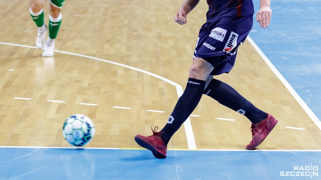 Pogrom na zakończenie ekstraklasy futsalu. Halowi piłkarze Pogoni 04 przegrali z AZS-em Katowice 4:11 w ostatnim meczu grupy spadkowej.