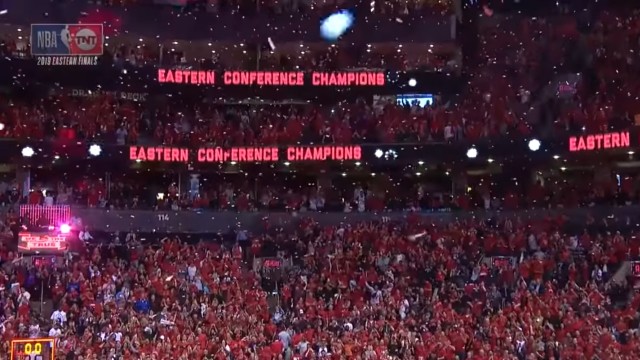 Koszykarze Toronto Raptors awansowali do finału amerykańskiej ligi NBA.
