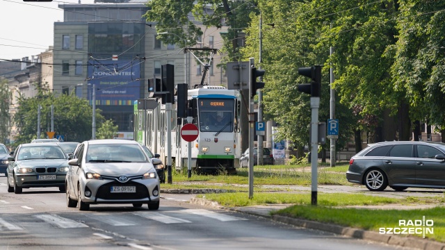 Dziś 1 czerwca, a więc Międzynarodowy Dzień Dziecka. Z okazji swojego święta dzieci zapowiadają przystanki na trasie tramwajowej jedynki.