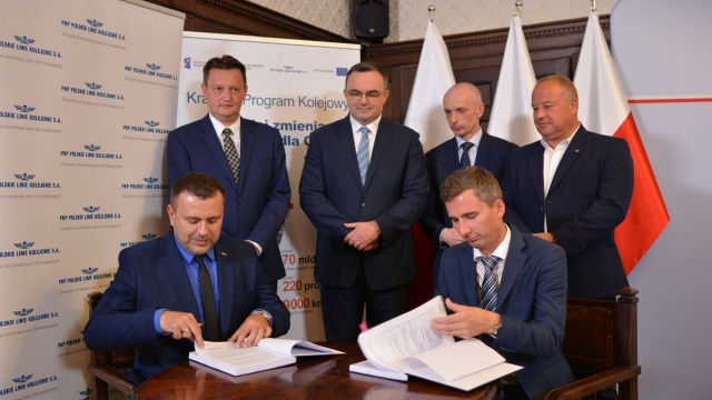 Ze Szczecina do Warszawy w 3 godziny i 50 minut, a ze Szczecina do Poznania w 1 godzinę i 30 minut. Tyle w 2022 roku wynosić będzie czas przejazdu pociągiem Intercity między tymi miastami.
