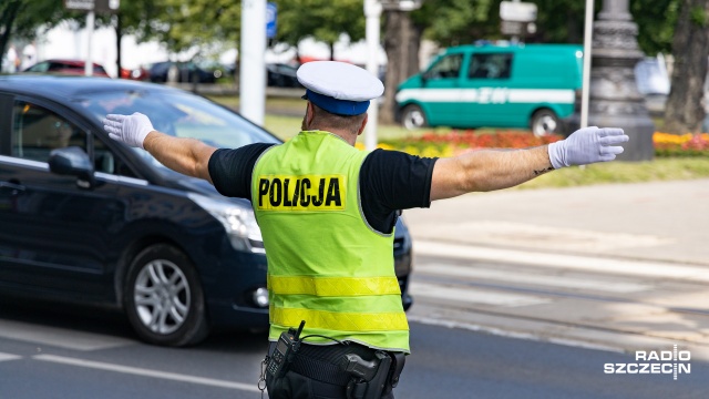 Na łuku drogi na krajowej 31 w Nowym Czarnowie ciężarówka zderzyła się z samochodem osobowym. Na szczęście nikomu nic się nie stało, ale są poważne problemy z przejazdem.