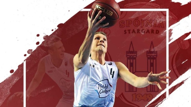 Rozgrywający Tomasz Śnieg podpisał dwuletni kontrakt ze stargardzkim klubem.