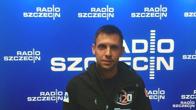Dobre przygotowanie i dobra jazda zdecydowały o wyniku - mówił w audycji Wszystko na gorąco motorowodny mistrz Europy. Marcin Zieliński z klubu H20 Szczecin, obronił w minioną niedzielę w Żninie tytuł w klasie O-700 nazywanej Formułą 1 na wodzie.