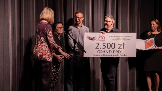 Spotkania z mistrzami, pokazy filmowe, koncerty, wystawa, warsztaty i występy artystyczne. W Nowogardzie dobiegł końca 23. Festiwal Filmu Muzyki Malarstwa Lato z Muzami.