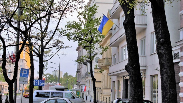 Na Ukrainie odbywają się przedterminowe wybory do Rady Najwyższej. Liderem sondaży jest nadal prezydencka partia Sługa Narodu.