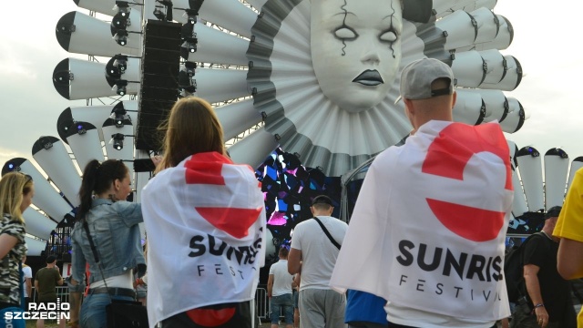 W Kołobrzegu nad ranem zakończył się Sunrise Festival. Przez cały weekend nad Bałtykiem królowała muzyka elektroniczna.