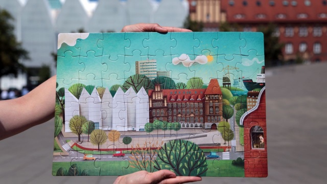 Filharmonię Szczecińską można oglądać nie tylko na zdjęciach i pocztówkach, ale także na... puzzlach. Przedstawiająca budynek ilustracja pochodzi z bestsellerowej książeczki pt. W Filharmonii koncert będzie, a jej autorem jest znany rysownik Maciej Szymanowicz.