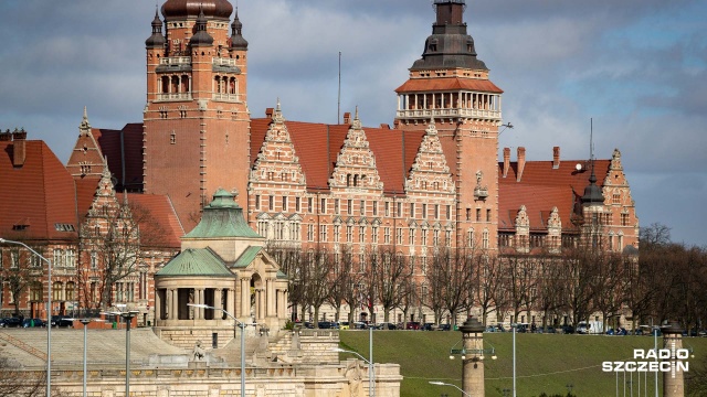 Urząd Wojewódzki zaprasza na zwiedzanie zakamarków budynku, który kryje w sobie wiele tajemnic. O godzinie 18 rusza kolejna wycieczka po Urzędzie Wojewódzkim z przewodnikiem Andrzejem Grabskim.