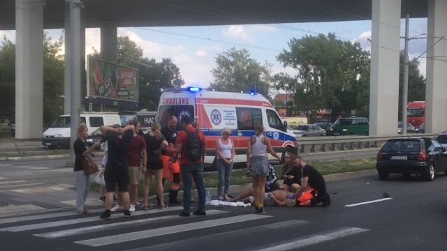 Na ulicy Energetyków w Szczecinie doszło do potrącenia pieszego. Do zdarzenia doszło kilka minut po godzinie 16.00 na nitce wylotowej w kierunku Prawobrzeża.