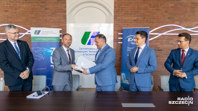 Zachodniopomorski Uniwersytet Technologiczny będzie współpracował z Eneą Operator. W piątek podpisano umowę w tej sprawie.