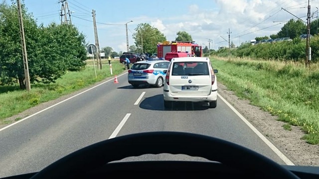W okolicy Ustronia Morskiego na drodze krajowej nr 11 zderzyły się trzy samochody.