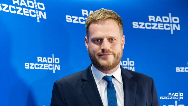 Ponad 100 tys. elektronicznych recept trafia każdego dnia do polskich aptek. Można je realizować poprzez sms, pocztę elektroniczną lub też kod kreskowy otrzymany od lekarza.