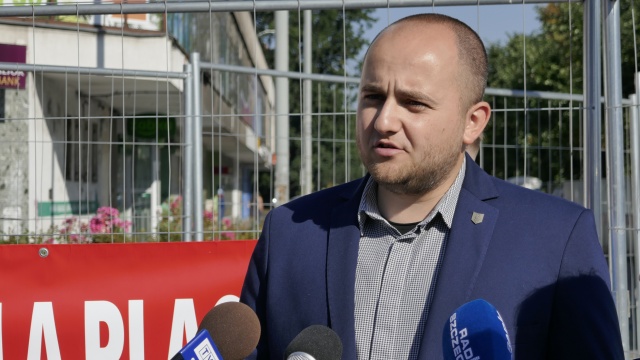 - Będziemy bronić Kościoła katolickiego - zapowiedział, podczas sobotniej konferencji w centrum Szczecina, Dariusz Matecki.