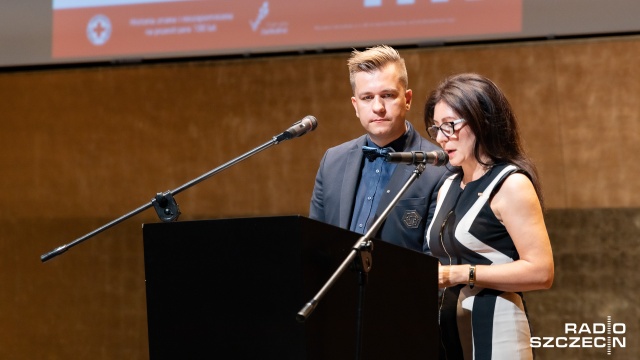 Polski Czerwony Krzyż w Szczecinie świętuje stulecie. W Filharmonii odbyła się uroczysta gala.