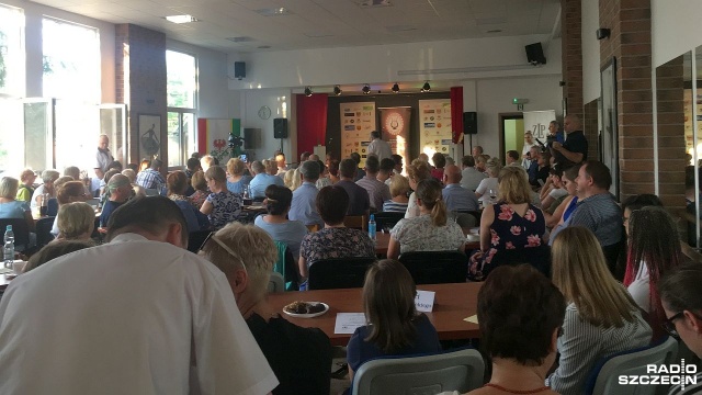 Blisko 40 poetów, głównie z Zachodniopomorskiego, ale też z innych części Polski i nawet Niemiec wzięło udział w 9. Korytowskiej Nocy Poetów.