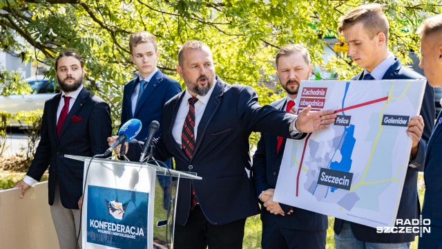 Czekają na konkretne decyzje i postulują przyspieszenie prac nad tak zwaną Zachodnią Obwodnicą Szczecina - mówił o tym w czwartek na konferencji prasowej Marcin Bedka, lider listy Konfederacji w okręgu szczecińskim.
