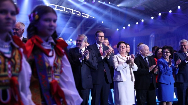 Prawo i Sprawiedliwość przedstawiło nowe propozycje programowe. Podczas konwencji w Lublinie prezes PiS Jarosław Kaczyński wskazał postulaty, które jego ugrupowanie zamierza zrealizować w kolejnych latach rządów.
