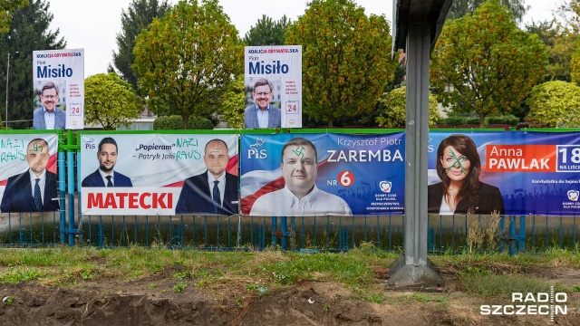 Brudna kampania wyborcza rozpoczęta. Ktoś zniszczył materiały wyborcze Prawa i Sprawiedliwości w Szczecinie. Banery kandydatów PiS są cięte i zrywane.