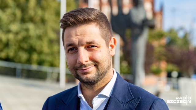 Tylko obóz Zjednoczonej Prawicy chce realnie dyskutować o państwie i jego rozwoju - oceniał w Rozmowie pod krawatem europoseł Prawa i Sprawiedliwości Patryk Jaki.