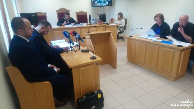 Dariusz Matecki, kandydat na posła ramienia Prawa i Sprawiedliwości domaga się w trybie wyborczym przeprosin i wpłacenia 5 tys. złotych od Ośrodka Monitoringu Zachowań Rasistowskich i Ksenofobicznych.