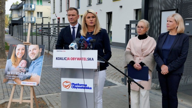 Jeśli Koalicja Obywatelska wygra wybory, wówczas przywróci w Polsce program in vitro. Zapowiedział to, w trakcie czwartkowej konferencji prasowej, poseł Platformy Obywatelskiej Sławomir Nitras.