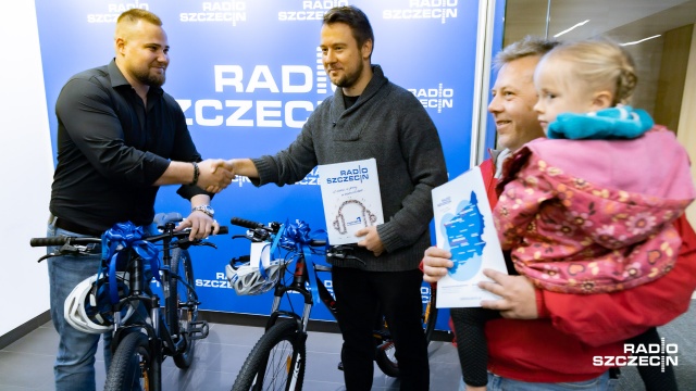 Jan Lewandowski i Adam Wiśniewski odebrali już swoje jednoślady, które wygrali w naszym radiowym konkursie.