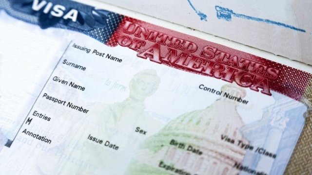 Polacy bez wiz będą podróżować do Stanów Zjednoczonych. Cały proces wprowadzenia naszego kraju do ruchu bezwizowego czyli programu Visa waiver ma maksymalnie potrwać pół roku.