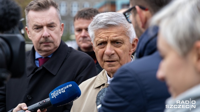 Przed eurowyborami krytykował pomysł przyznania 13. emerytury, przed wyborami parlamentarnymi krytykuje też 14. Marek Belka odwiedził w poniedziałek Szczecin.