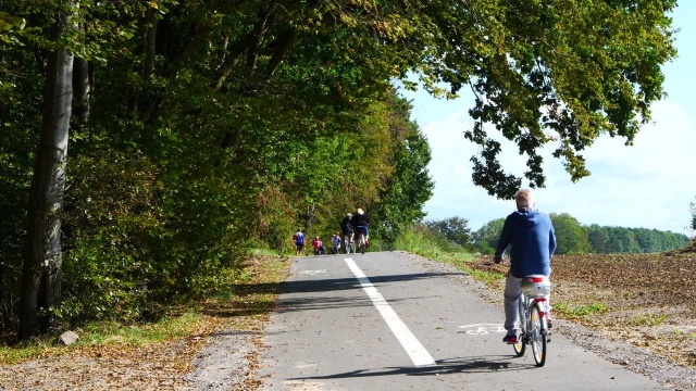 Jeszcze w tym roku powinna się rozpocząć budowa kolejnego odcinka trasy rowerowej - prowadzącej przez nasz region - wzdłuż Bałtyku.