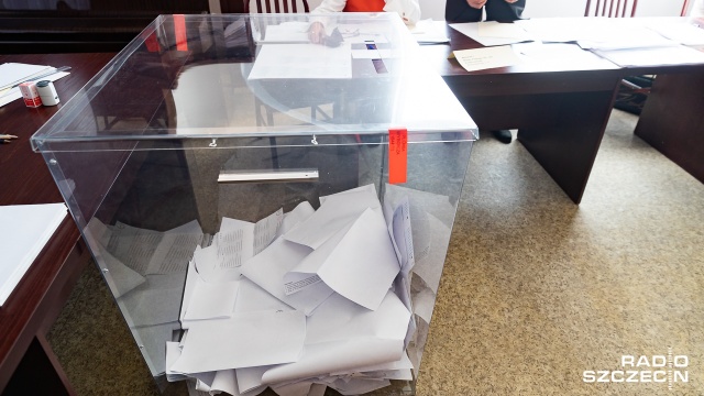 W Słupsku na Pomorzu mogło dojść do nieprawidłowości przy liczeniu głosów w wyborach do Senatu. Zawiadomienie o możliwości popełnienia przestępstwa złożyła do prokuratury prezydent miasta.