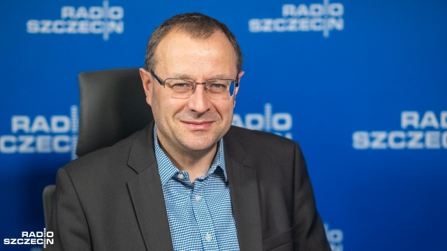 Jakość szkolnictwa wyższego w Polsce kompletnie upadła - mówił w Rozmowie pod Krawatem politolog i historyk profesor Antoni Dudek.